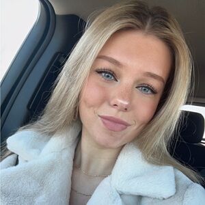 Meet your Posher, libby